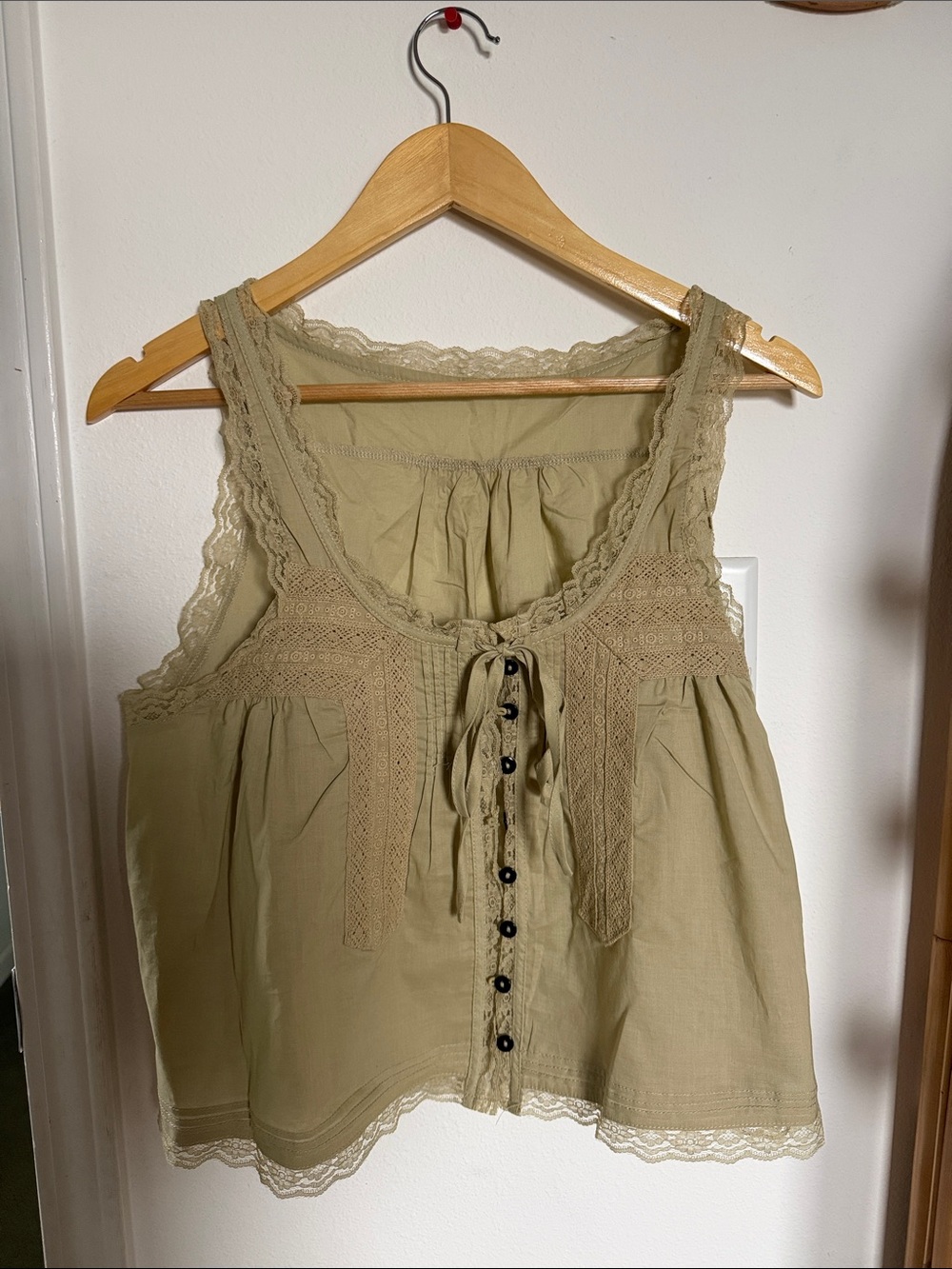 Lace-Trim Olive Green Sleeveless Tie-Front Top